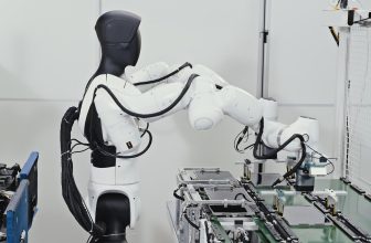AgiBot Brings Reinforcement Learning to the Factory Floor — A First for Industrial Robotics