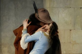 Apes Were Kissing Millions of Years Before Humans, Study Suggests